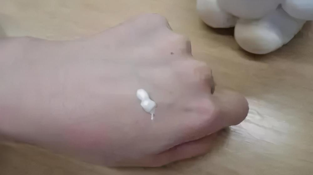 vdl最新粉色提亮液，美丽新境界的奥秘探索